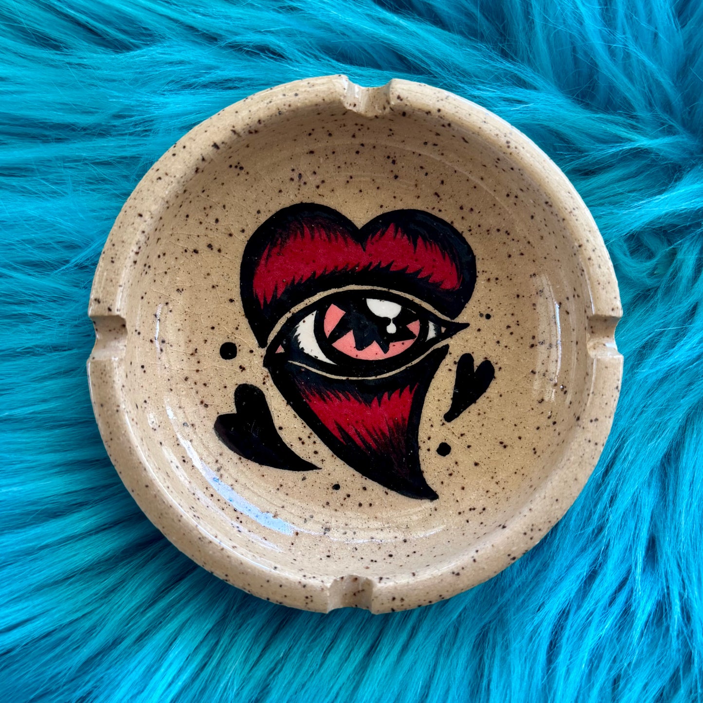 Eye Ashtray
